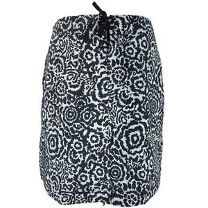 RipSkirt Hawaii Sport Skirt Length 2 Womens Large Night Blooms Floral Tie Waist